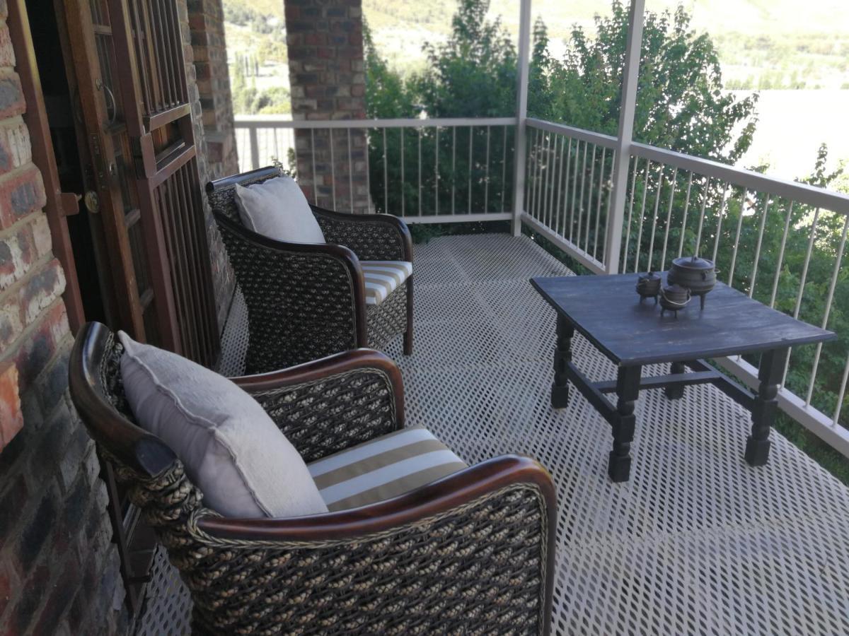 Clarens Cottages Extérieur photo