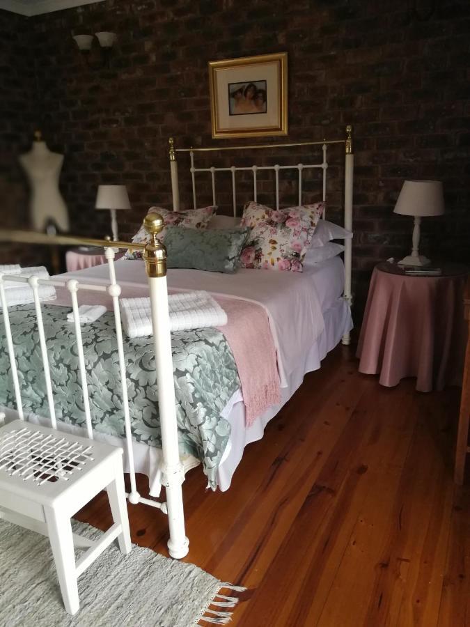 Clarens Cottages Extérieur photo